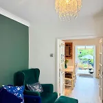 Boho-chic Retreat Будинок відпочинку